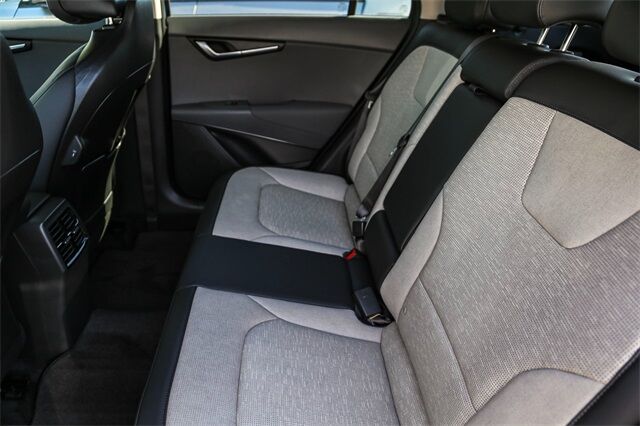 2025 Kia Niro SX Touring Renton WA