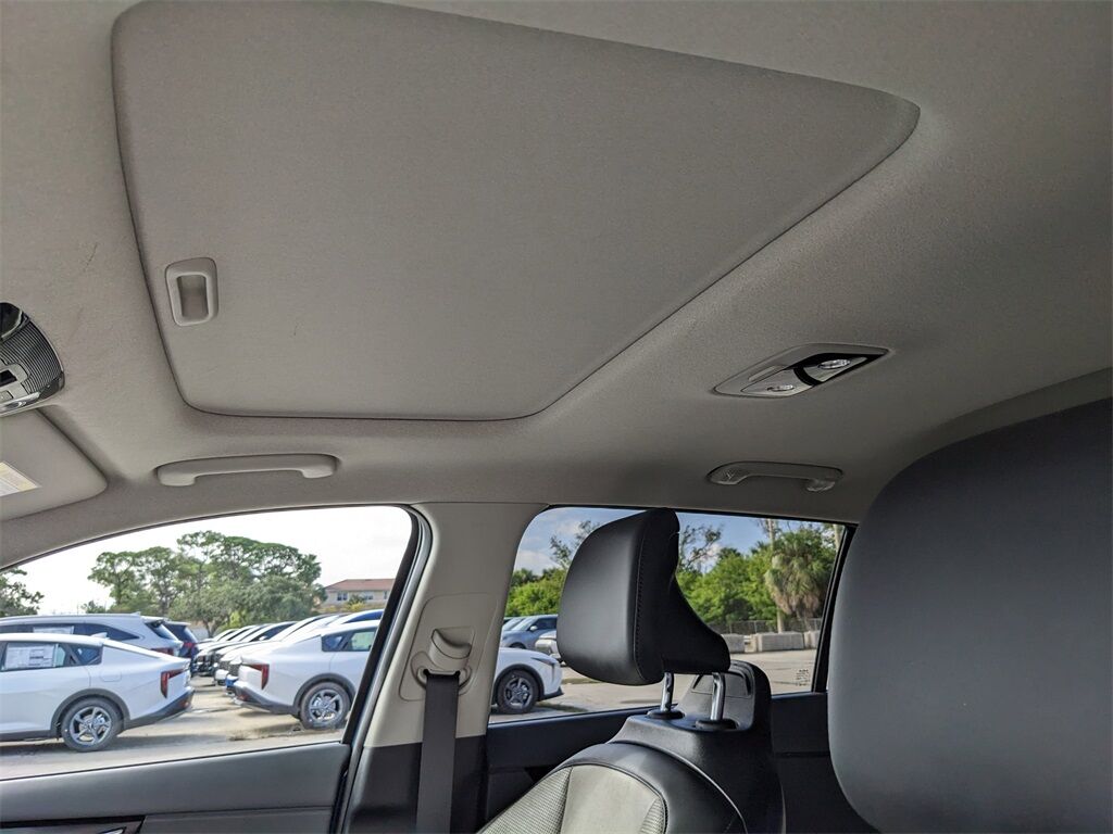 2025 Kia Niro SX Touring San Clemente CA