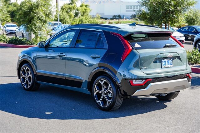 2025 Kia Niro SX Touring Tacoma WA