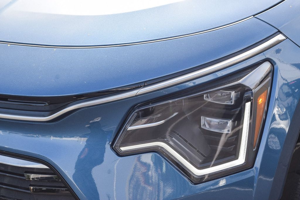 2025 Kia Niro SX Touring Renton WA