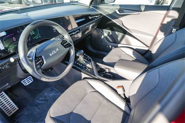 2025 Kia Niro SX Touring Huntington Beach CA