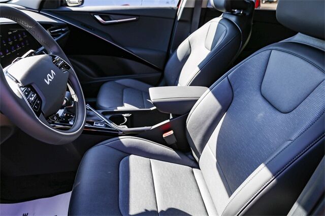 2025 Kia Niro SX Renton WA