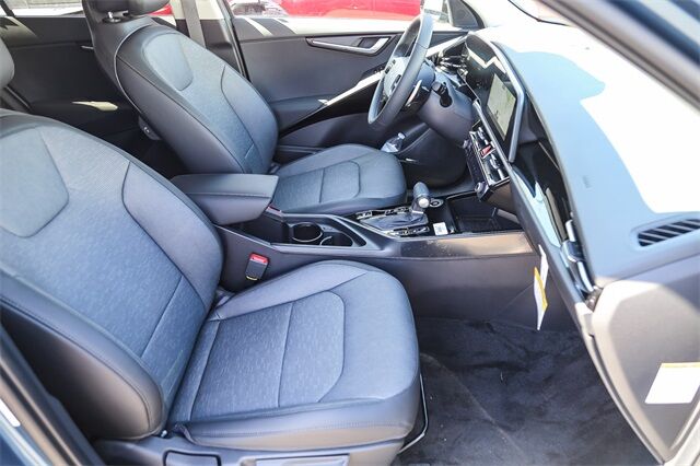 2025 Kia Niro SX Glendale CA