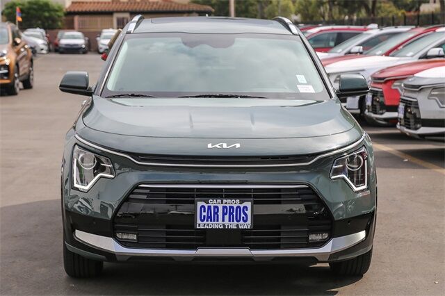 2025 Kia Niro SX