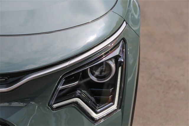 2025 Kia Niro SX Huntington Beach CA