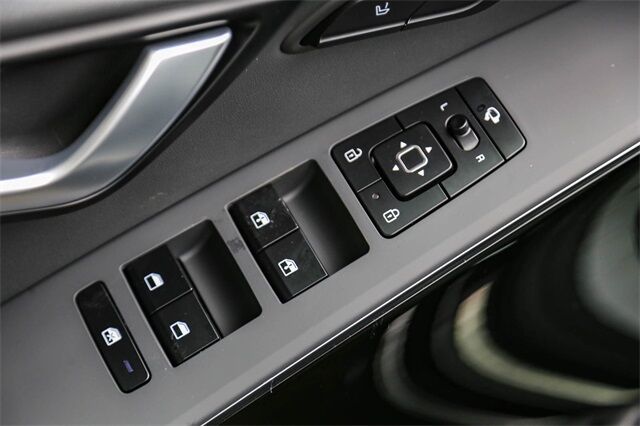 2025 Kia Niro SX Huntington Beach CA