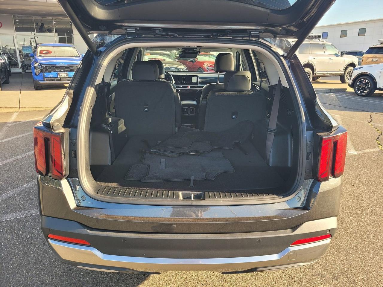 2025 Kia SORENTO HYBRID EX Roseville CA