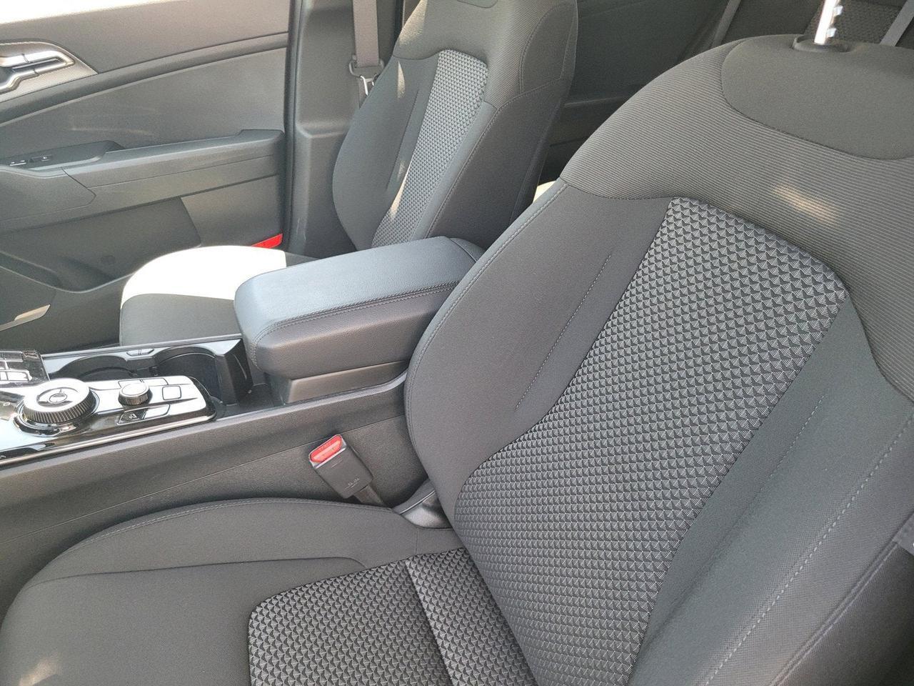 2025 Kia SPORTAGE HYBRID LX Roseville CA