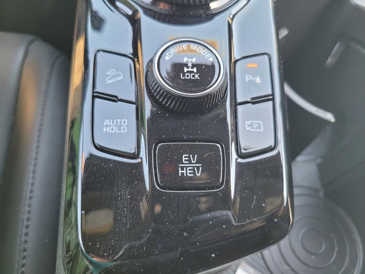 2025 Kia SPORTAGE PLUG-IN HYBRID X-LINE Roseville CA