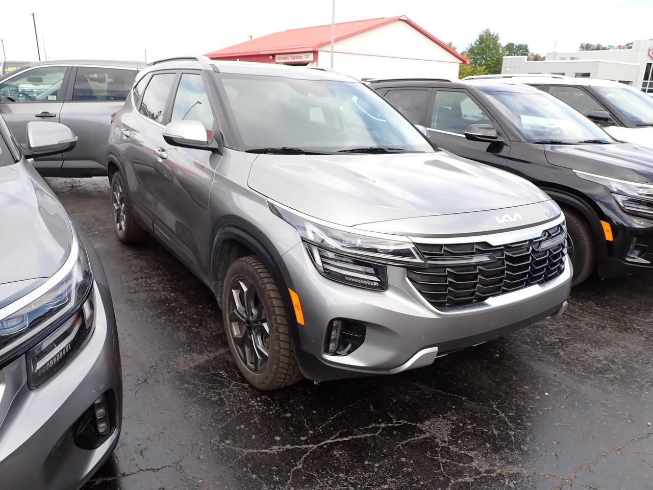 2025 Kia Seltos EX AWD