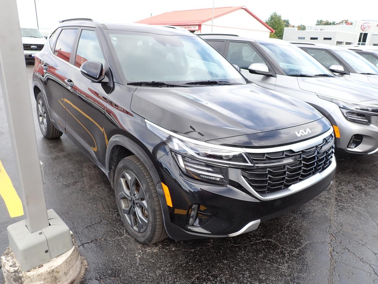 2025 Kia Seltos EX AWD