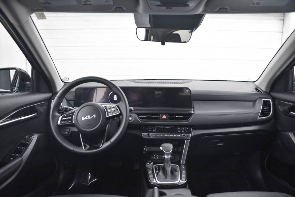 2025 Kia Seltos EX Akron OH