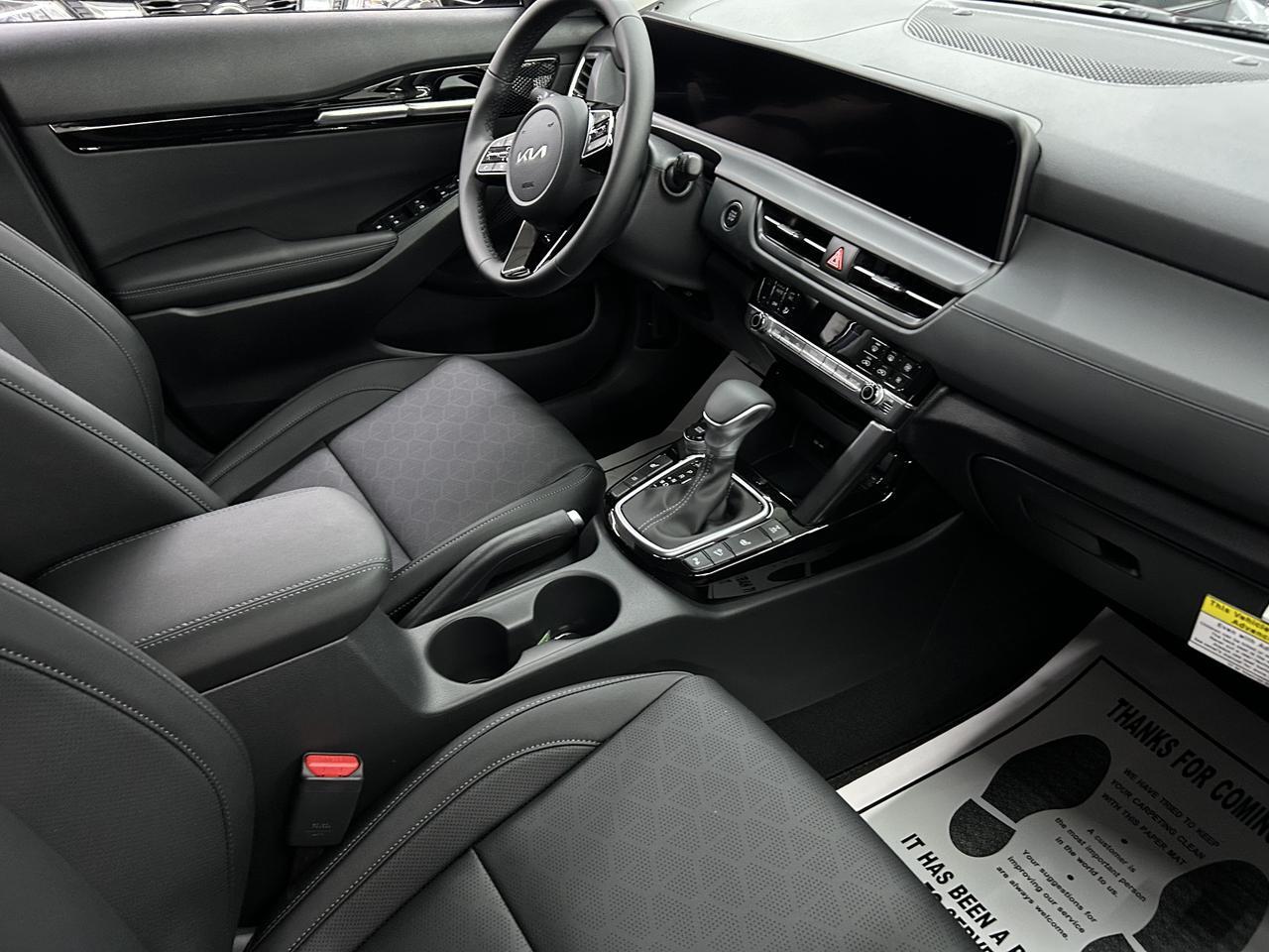 2025 Kia Seltos EX IVT AWD Benwood WV