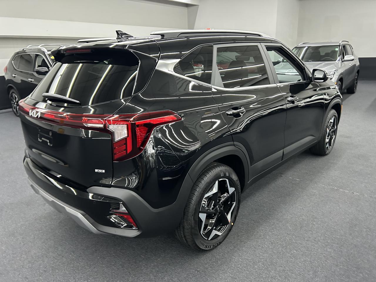 2025 Kia Seltos EX IVT AWD Benwood WV