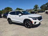 2025 Kia Seltos EX Oshkosh WI