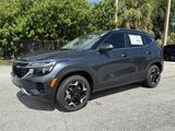 2025 Kia Seltos EX Oshkosh WI