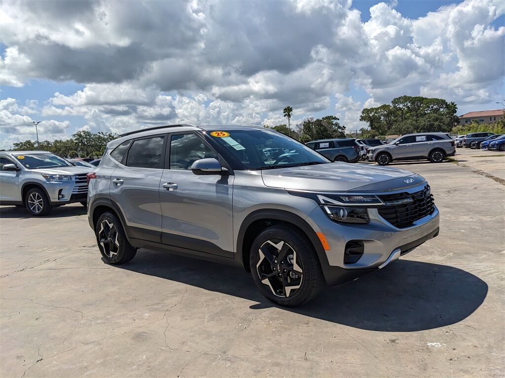 2025 Kia Seltos EX San Clemente CA