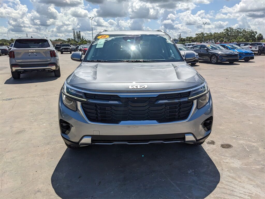 2025 Kia Seltos EX San Clemente CA