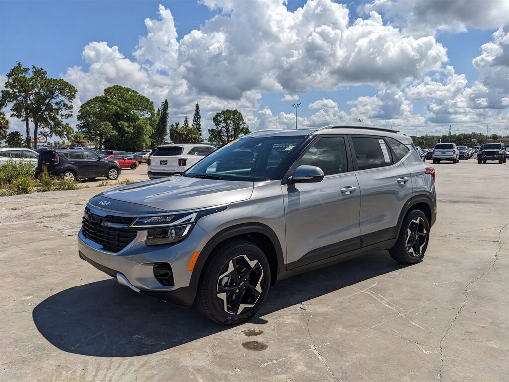 2025 Kia Seltos EX San Clemente CA
