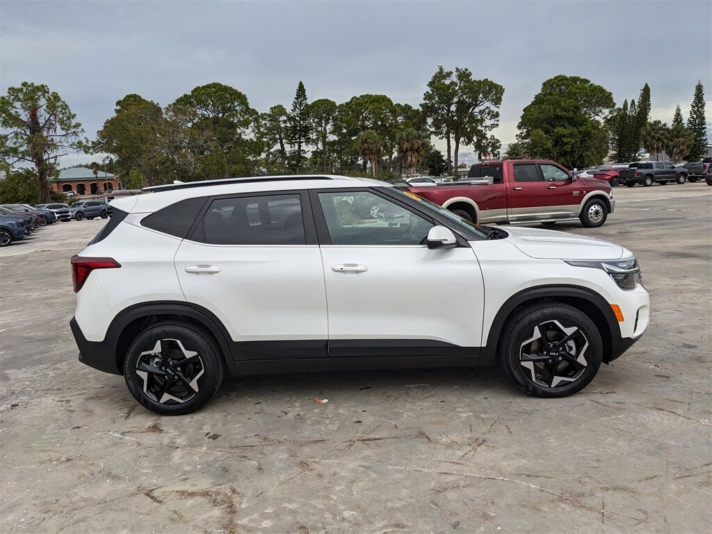 2025 Kia Seltos EX San Clemente CA