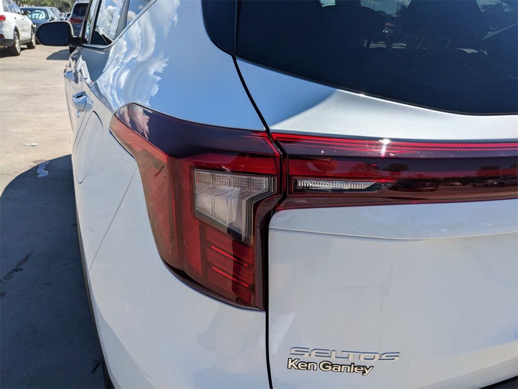 2025 Kia Seltos EX San Clemente CA