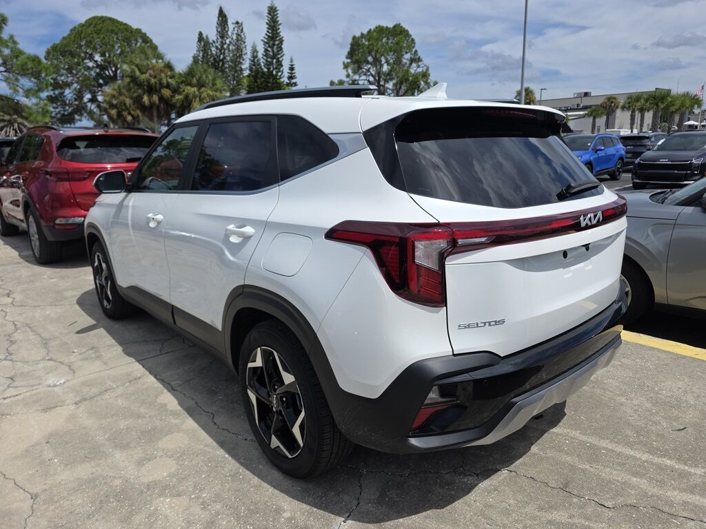 2025 Kia Seltos EX San Clemente CA