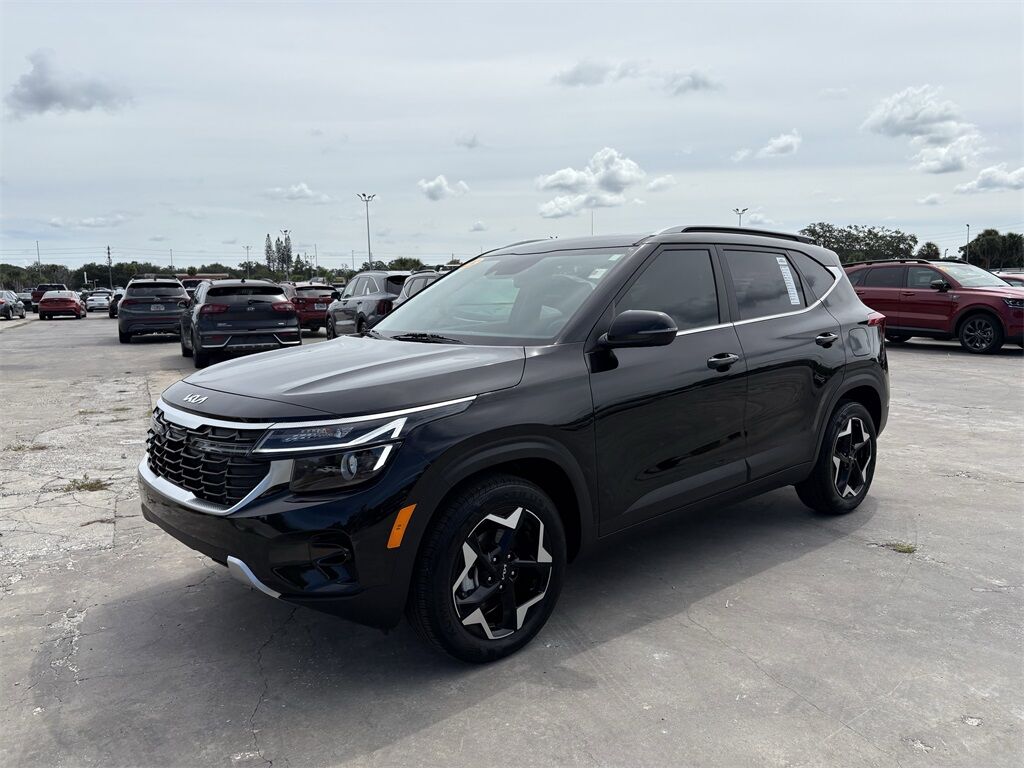 2025 Kia Seltos EX San Clemente CA