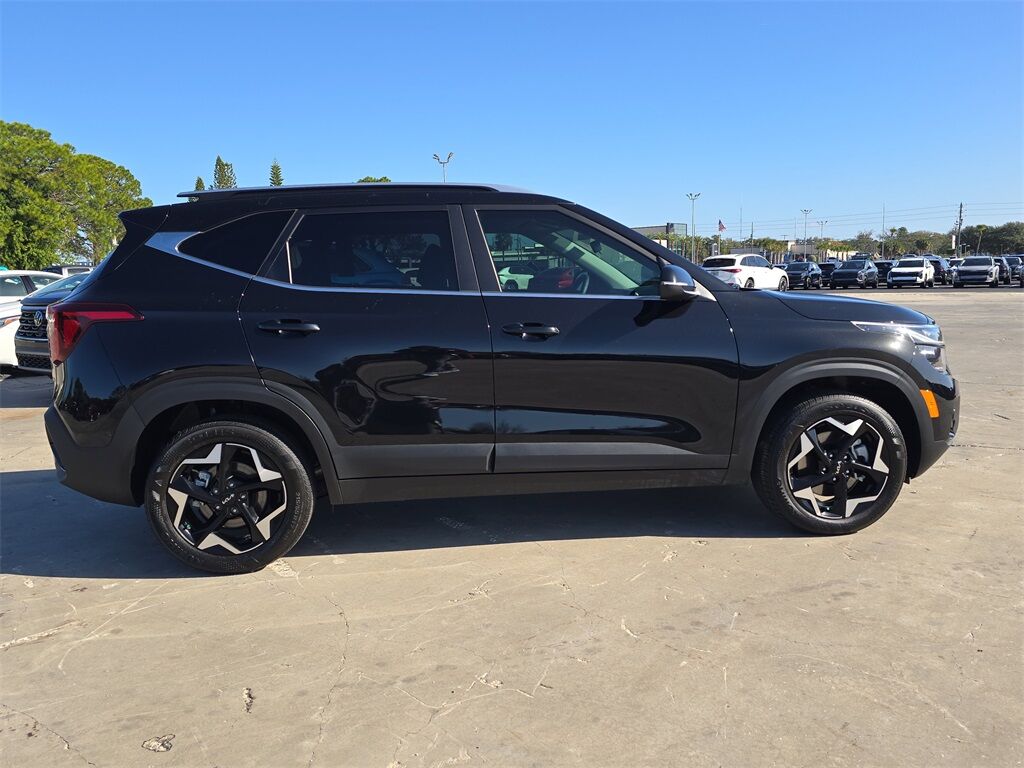 2025 Kia Seltos EX San Clemente CA