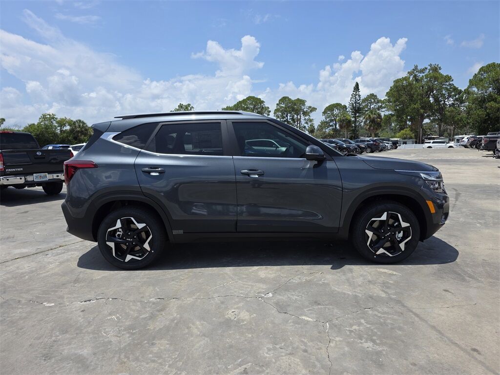 2025 Kia Seltos EX San Clemente CA