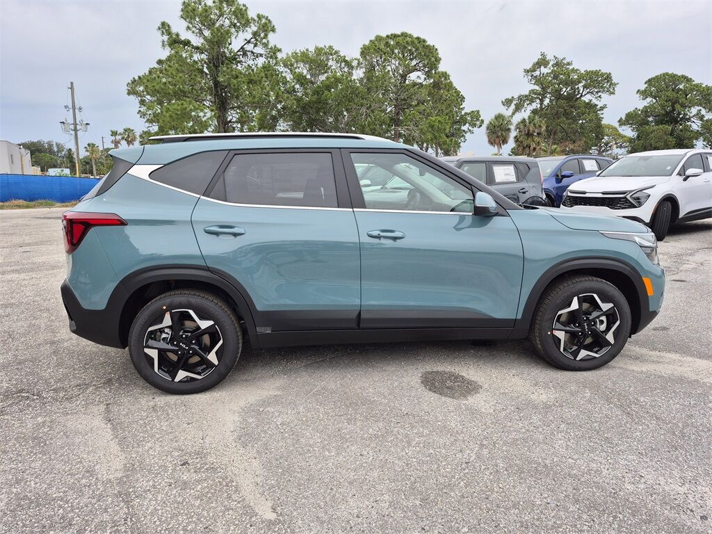 2025 Kia Seltos EX San Clemente CA