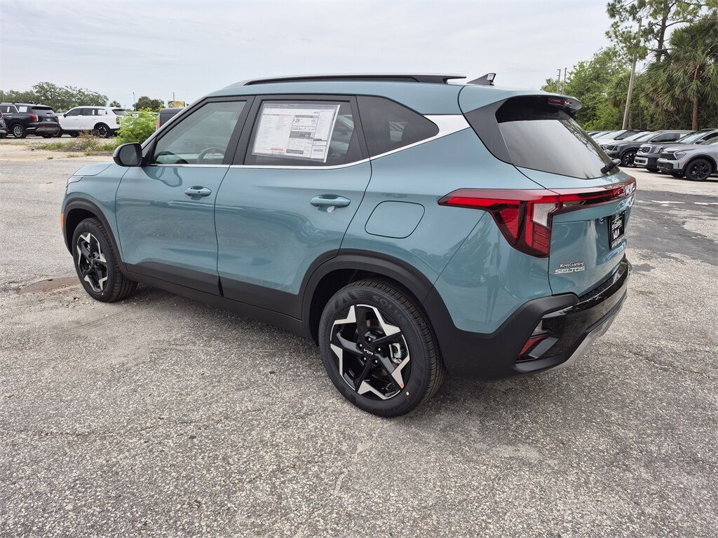 2025 Kia Seltos EX San Clemente CA