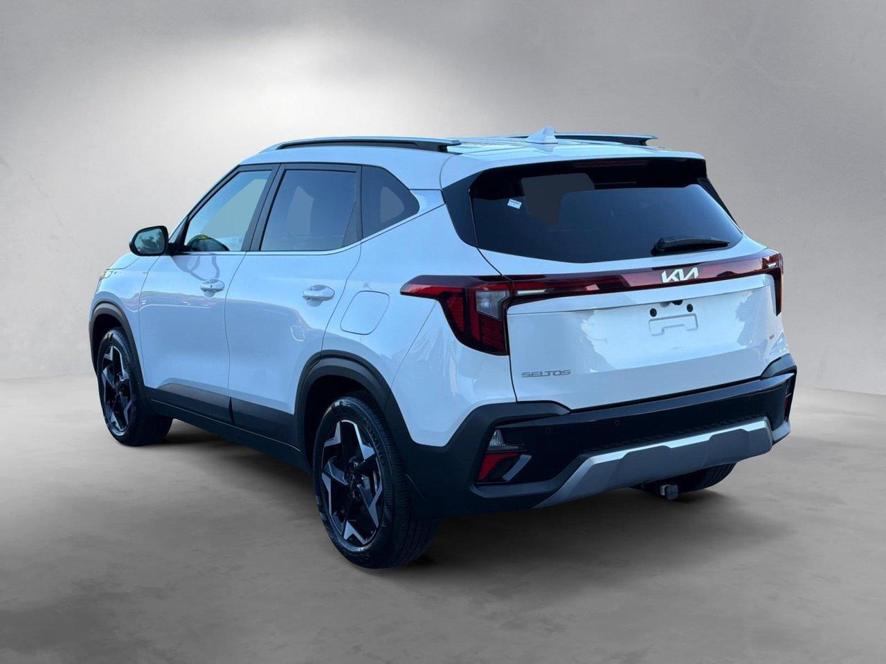 2025 Kia Seltos EX Hagerstown MD