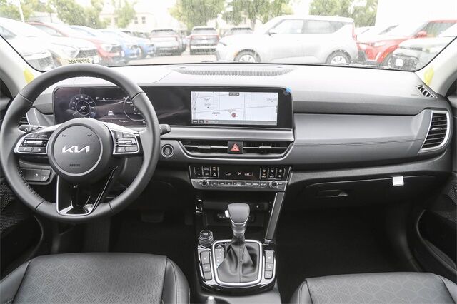 2025 Kia Seltos EX Glendale CA
