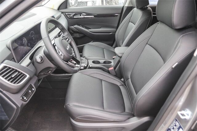 2025 Kia Seltos EX Glendale CA