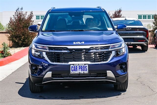 2025 Kia Seltos EX