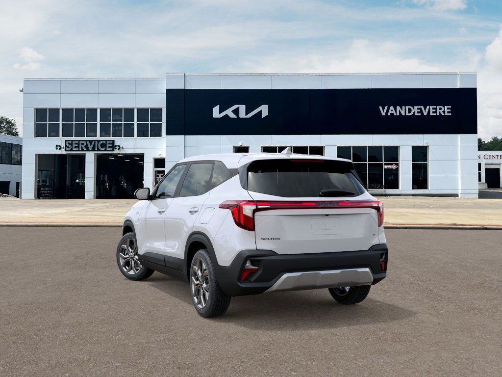2025 Kia Seltos LX Akron OH