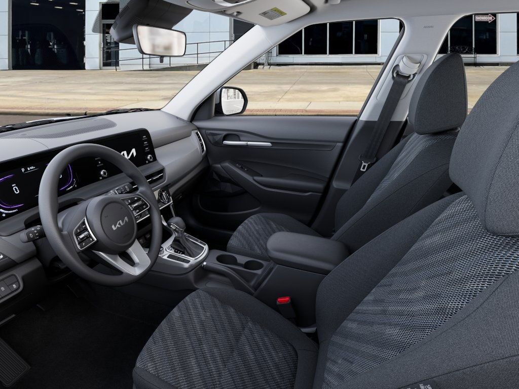 2025 Kia Seltos LX Akron OH