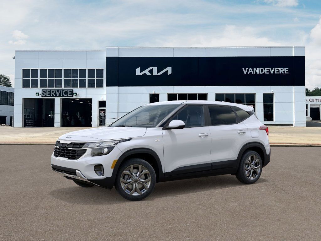 2025 Kia Seltos LX Akron OH