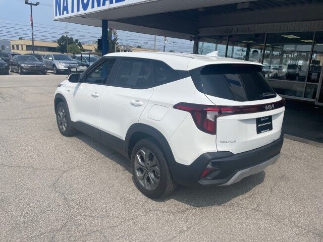 2025 Kia Seltos LX