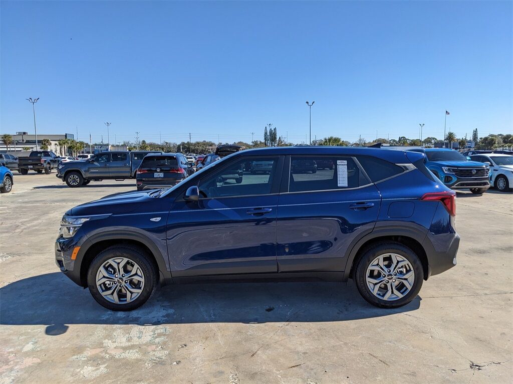 2025 Kia Seltos LX San Clemente CA