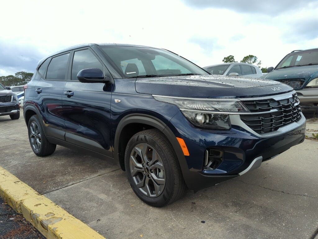 2025 Kia Seltos LX San Clemente CA