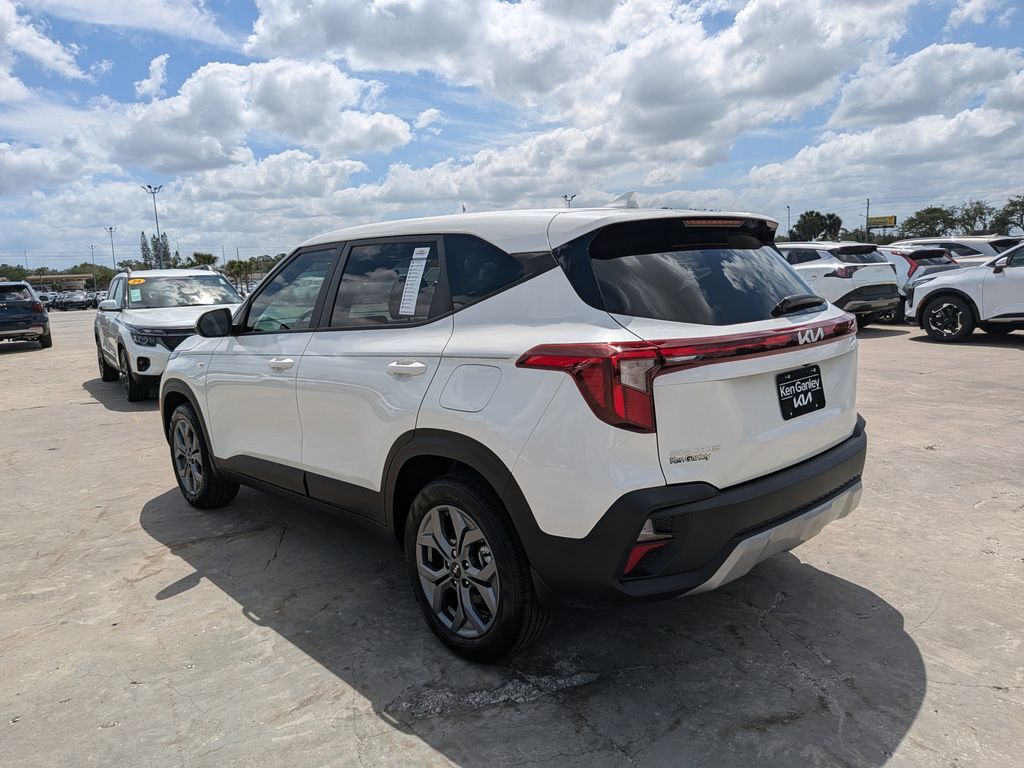 2025 Kia Seltos LX San Clemente CA