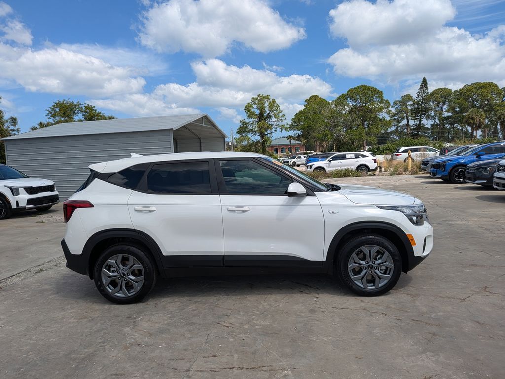 2025 Kia Seltos LX San Clemente CA