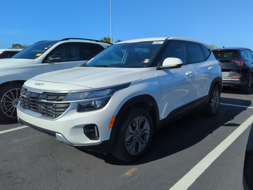 2025 Kia Seltos LX San Clemente CA