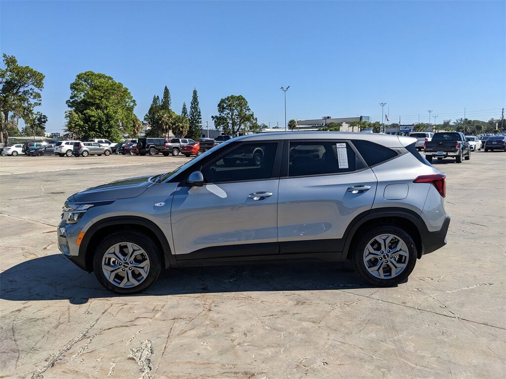 2025 Kia Seltos LX San Clemente CA
