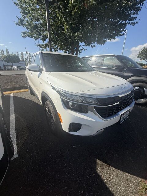2025 Kia Seltos LX Renton WA