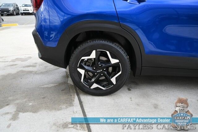 2025 Kia Seltos S / AWD / Auto Start / Heated Cloth Seats / Lane Departure & Blind Spot / Forward Collision Alert / Apple CarPlay & Android Auto / USB Input / Back Up Camera / Cruise Control / Keyless Entry & Start / Only 10k Miles / 1-Owner Anchorage AK