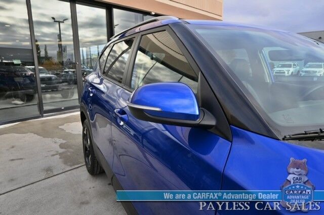 2025 Kia Seltos S / AWD / Auto Start / Heated Cloth Seats / Lane Departure & Blind Spot / Forward Collision Alert / Apple CarPlay & Android Auto / USB Input / Back Up Camera / Cruise Control / Keyless Entry & Start / Only 10k Miles / 1-Owner Anchorage AK