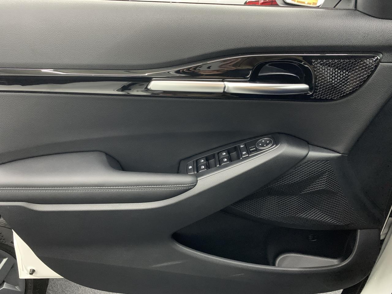2025 Kia Seltos S IVT AWD Benwood WV