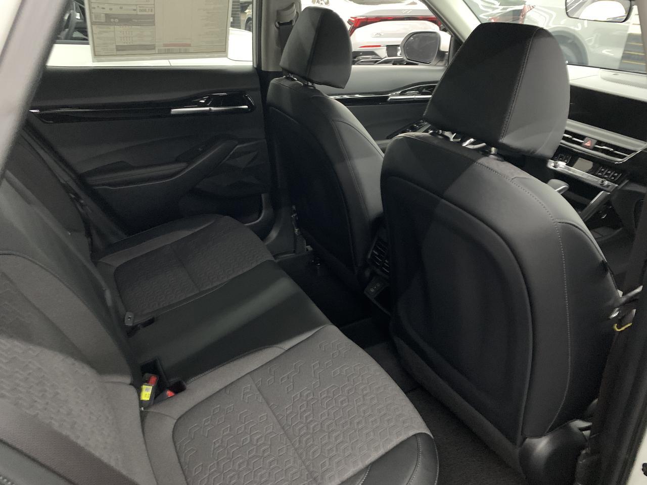 2025 Kia Seltos S IVT AWD Benwood WV